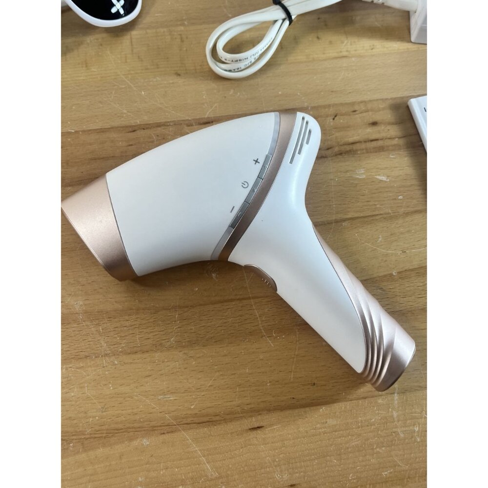 ARTOLF SKB-1808 Unisex White Rose Gold Ice Beauty IPL Laser Hair Removal Device - Picture 9 of 12